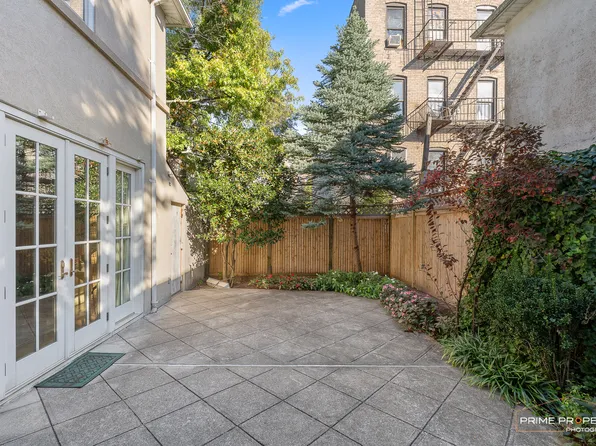 853 East 26th Street image 5 of 14