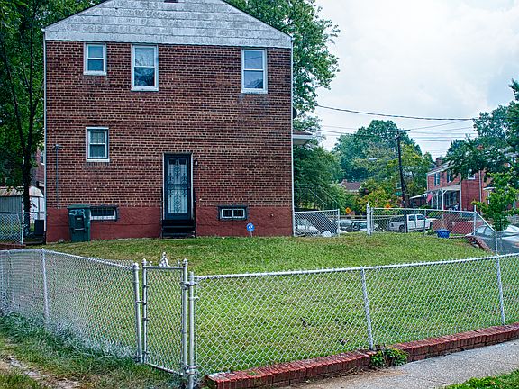 Exterior Side