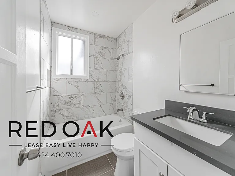 4010 W 130th St #C — Photo 14
