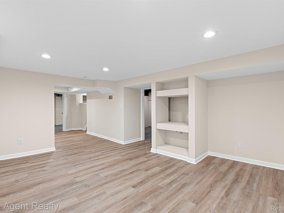 3323 Gardner Ave, photo 30