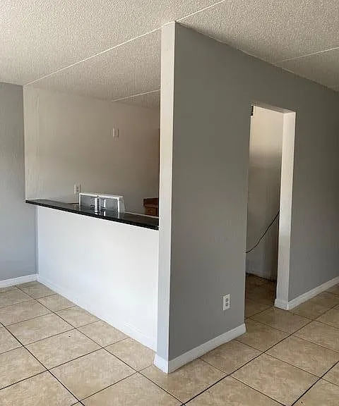 415 N Halifax Ave #111 — Photo 6