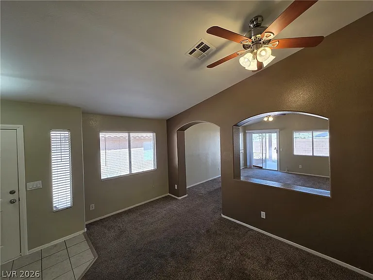 6674 Jordan River Dr — Photo 40