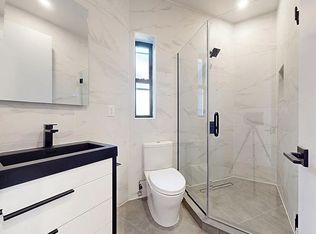 21 Columbia Pl #4B, Brooklyn, NY 11201