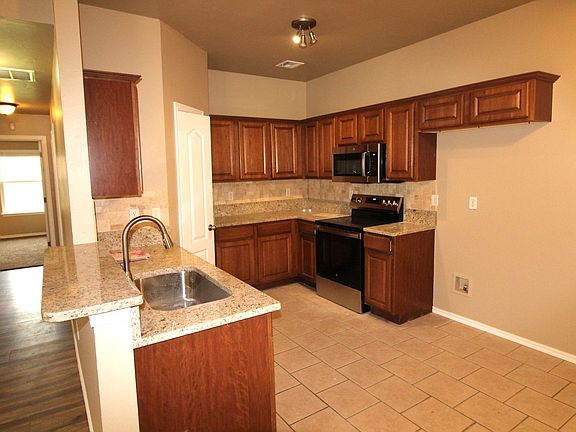 3rd image of 4508-10 SE 77th St #4510
