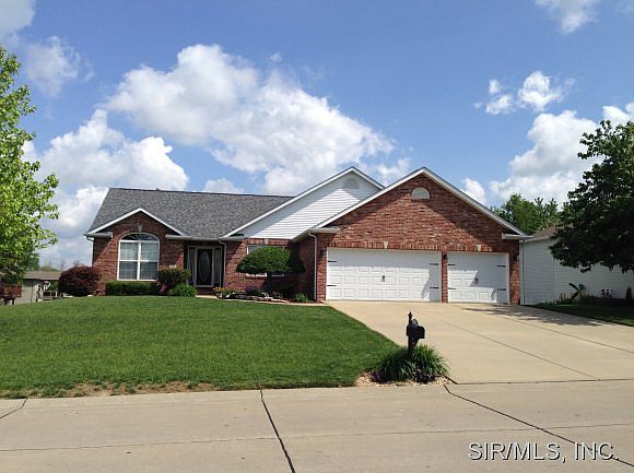 1st image of 123 Stonebridge Manor Dr