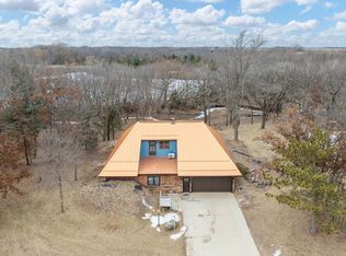 21627 630th Ave, Austin, MN 55912
