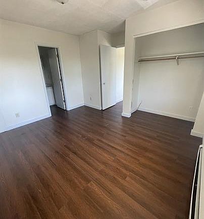 2nd image of 1485 Meadowview Dr APT 9