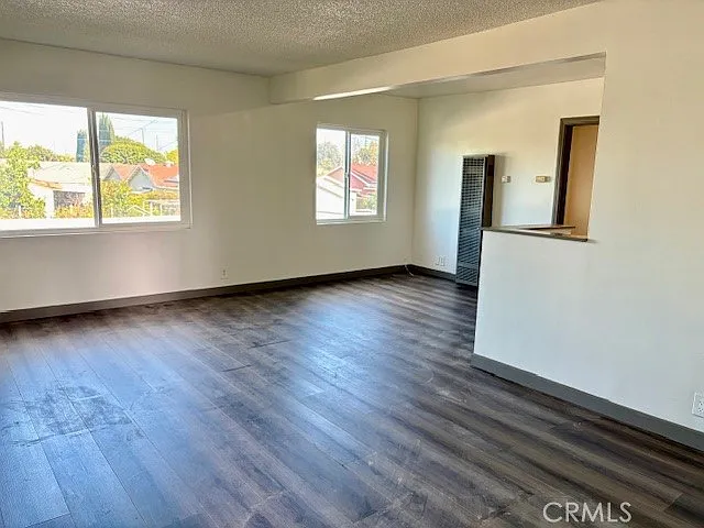 Building Photo - 8641 Cerritos Ave #F
