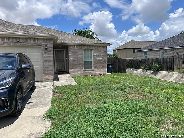 3040 Pine Valley Dr — Photo 2