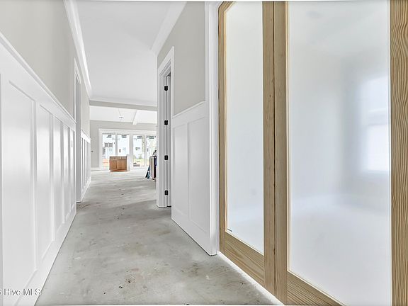 3rd image of 108 Whispering Pine Lane