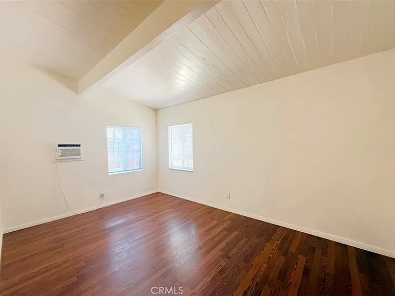 828 N Buena Vista St #A — Photo 12