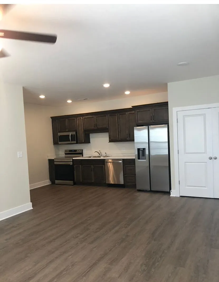 903 Fair Street — Photo 3