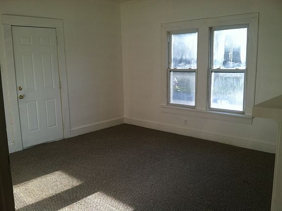 5th image of 1113 N Anthony St