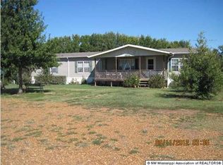 5830 Tate Panola Rd, Sarah, MS 38665