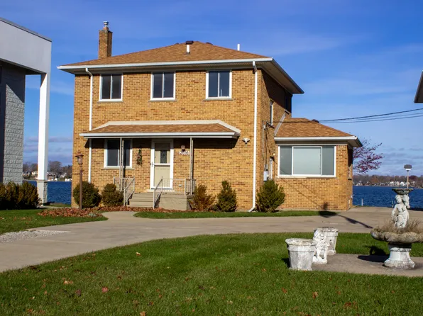 2616 Garland St, Keego Harbor, MI 48320