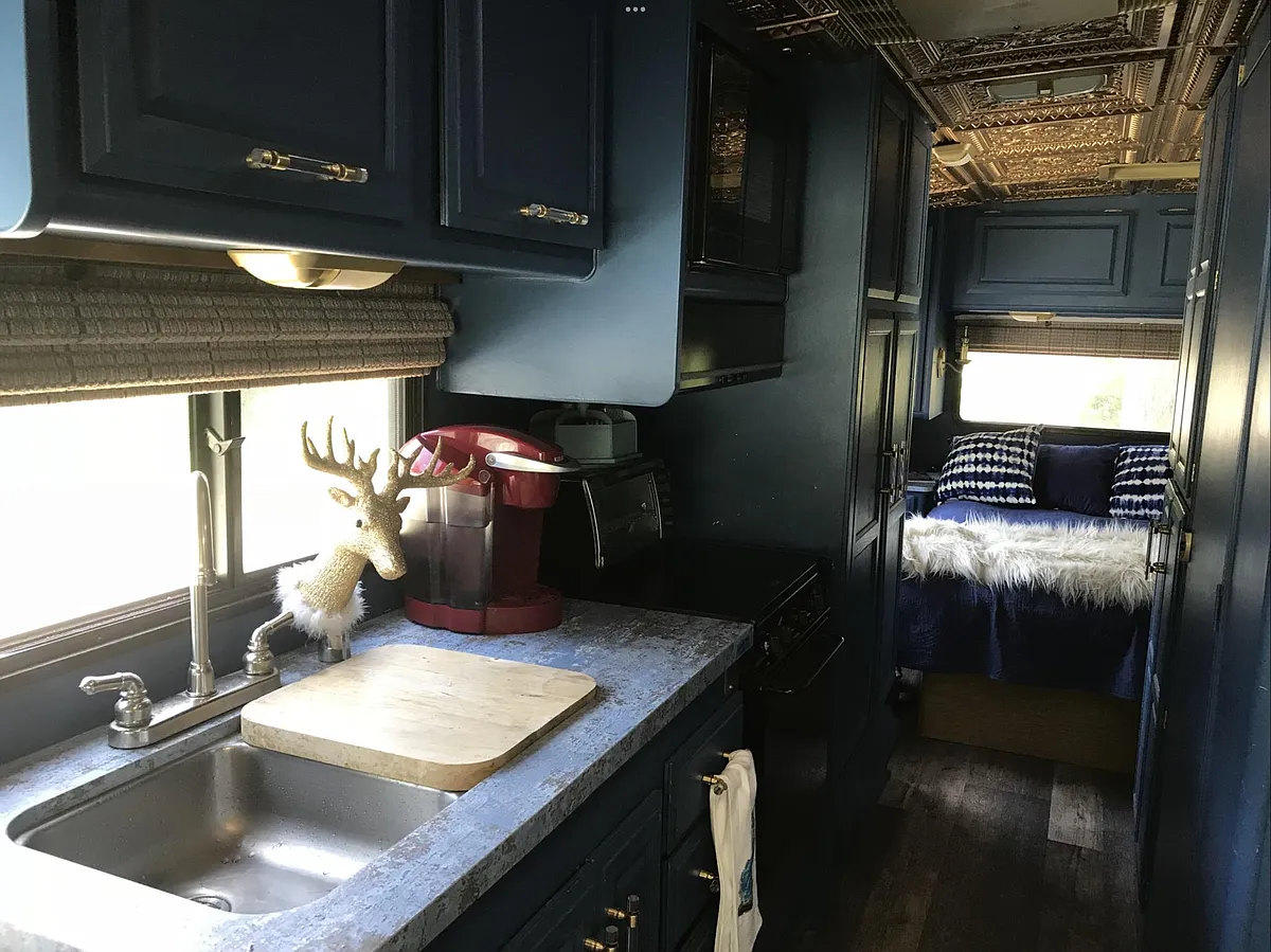 Building Photo - 513 Waycross Ave #10B