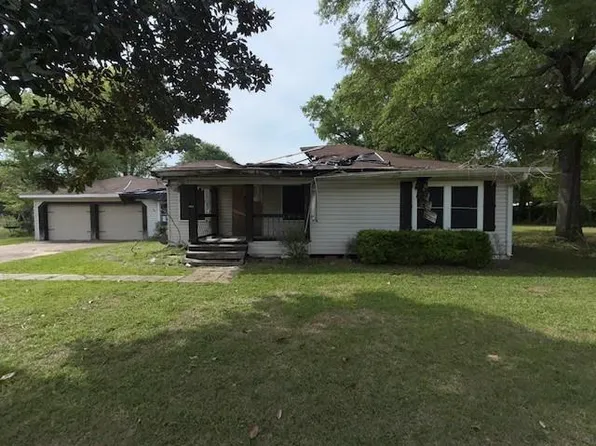 203 Taylor Ave, Sterlington, LA 71280