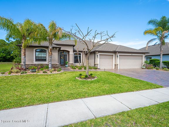 2nd image of 3719 Salt Marsh Cir W