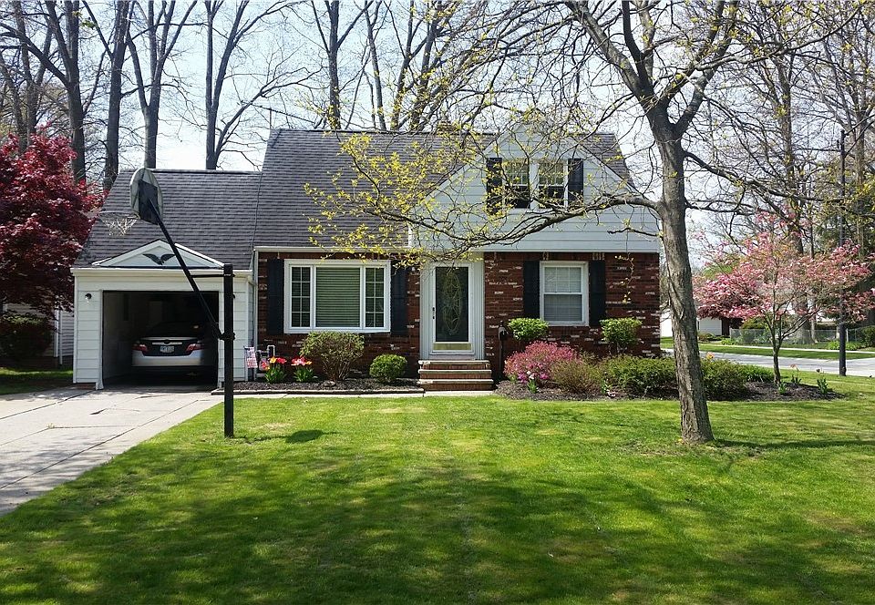 1st image of 32948 Linden Dr