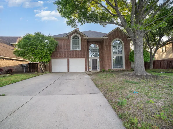 1908 Wood Crest Dr, Grapevine, TX 76051