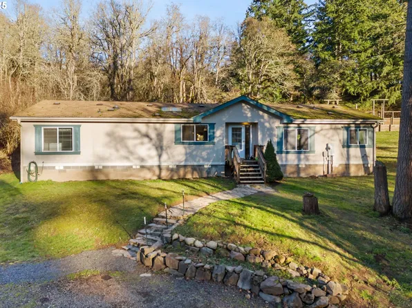 10121 S Comer Creek Dr, Molalla, OR 97038