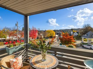 101 Madison Ave N, Bainbridge Island, WA 98110
