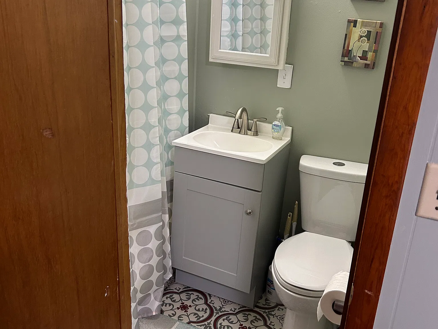 1 bed, 850 sqft, $1,150 — Photo 2