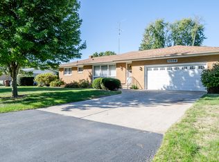 5556 Donald St, Stevensville, MI 49127