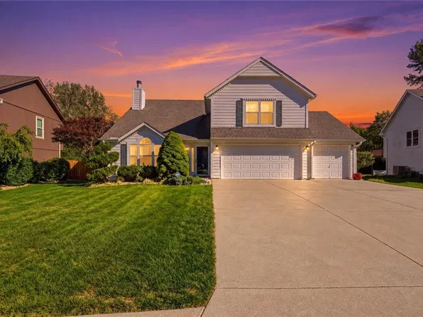 337 NE Dreamweaver Ave, Lees Summit, MO 64086