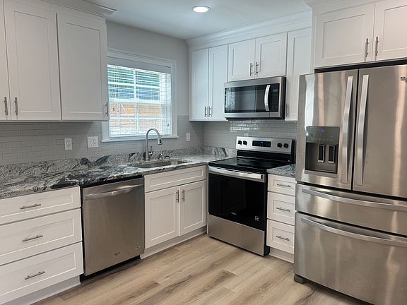 2nd image of 104 Stephen Cir #104