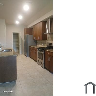 3rd image of 1004 Chatsworth Dr