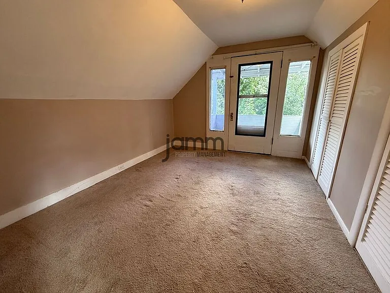 1330 Cranford Ave #3 — Photo 12