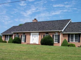 822 Glasgow Hwy, Buena Vista, VA 24416
