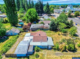 592 Hazel St, Jefferson, OR 97352