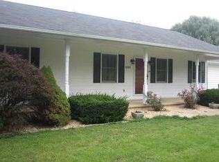 1331 Red Top Orchard Rd, Waynesboro, VA 22980