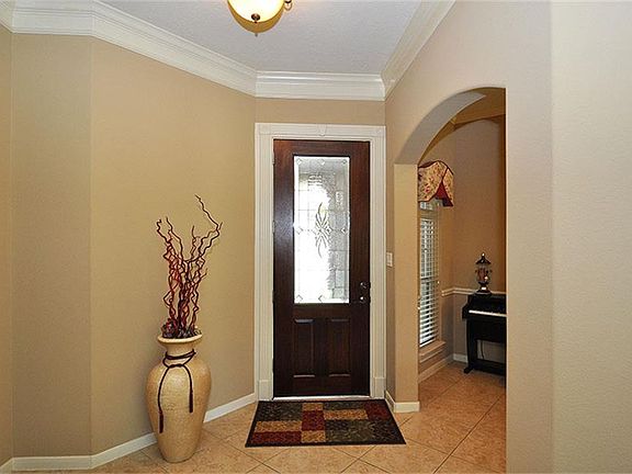 4th image of 21075 Williams Creek Dr