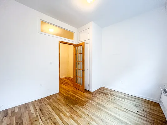 Rented by Compass | media 16