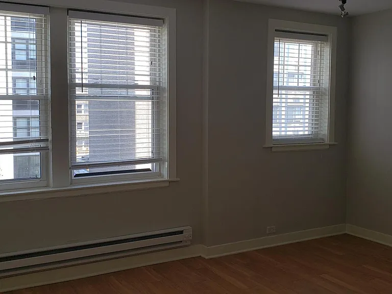 511 W Belmont Ave #2 — Photo 8