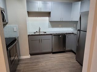 3710 Wyandotte St APT 3, Kansas City, MO 64111