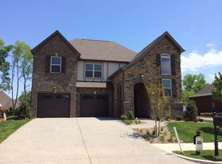 1008 Baxter Ln #16, Gallatin, TN 37066