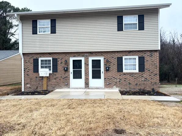 626 Middle St #1, Durham, NC 27703