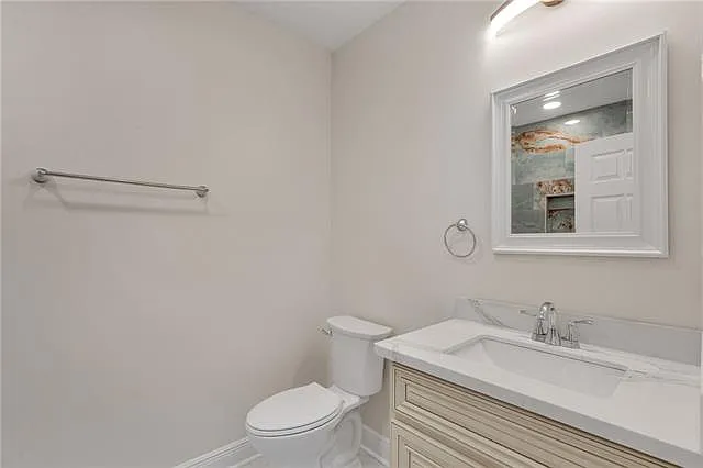 2514 Laurel St — Photo 7