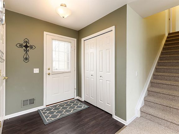 3rd image of 8017 Mallard Way