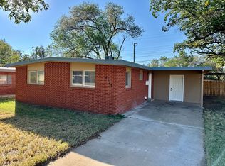2725 62nd St, Lubbock, TX 79413