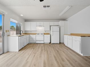 4732 Lakestream Ave, Las Vegas, NV 89110