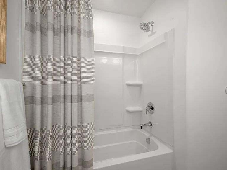 Azure Townhomes Phase I — Photo 3