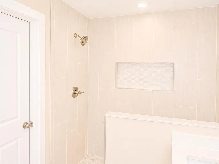 5402 Lotus St — Photo 17