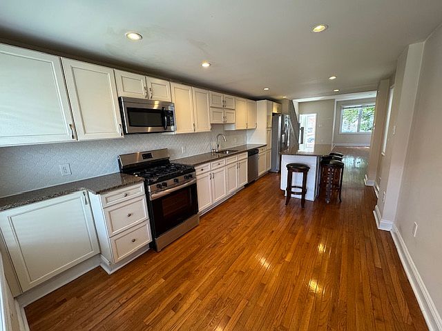 1st image of 1307 E Susquehanna Ave