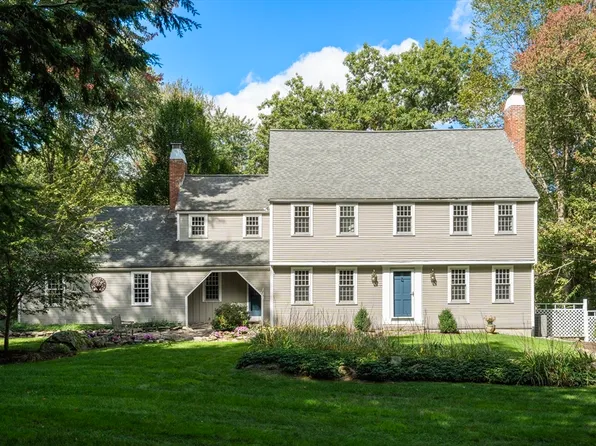 371 Willis Rd, Sudbury, MA 01776