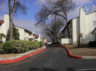 8811 Village Dr, San Antonio, TX 78217
